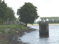 Mvc-051s.jpg (31681 bytes)